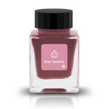 Embrace the bold and vibrant tones of nature through Tono &amp; Lims'&nbsp;Earth Contact Line. Inspired by rich gemstones, each ink color is perfect for those who enjoy adding radiance to their collection. Be sure to shake the bottle well before use to evenly disperse the glitter.

Pink
Shimmering
30 ml