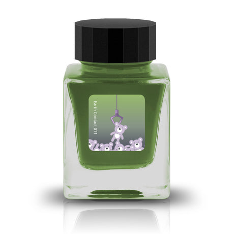 Embrace the bold and vibrant tones of nature through Tono &amp; Lims'&nbsp;Earth Contact Line. Inspired by rich gemstones, each ink color is perfect for those who enjoy adding radiance to their collection. Be sure to shake the bottle well before use to evenly disperse the glitter.

RGB: 157, 191, 105
Green
Shimmering
30 ml