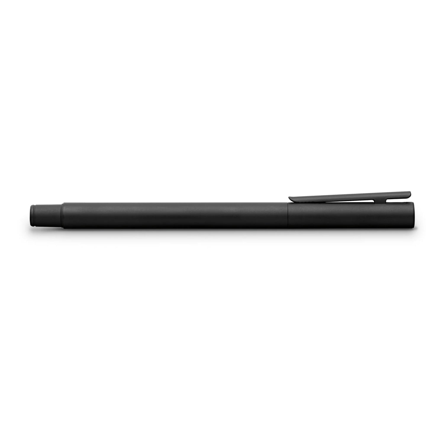 When it comes to design, young professionals and trend-setters who keep pace with the times have specific expectations: a sophisticated, modern look and a cool, smooth feel. This is where the Neo Slim comes in as it meets these very needs.