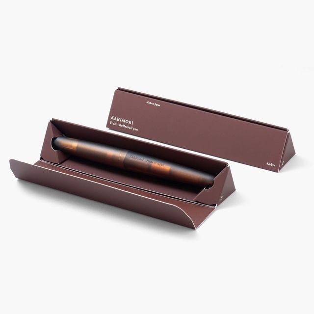 A pen that evokes the texture of frosted glass. Its translucency reveals the internal mechanism as an aesthetic feature. Careful consideration of form and colour palette ensures an elegant presence, even when not in use.&nbsp;

The pen is equipped with thoughtful functionality, including an extended grip section and a screw cap designed for quick access with minimal turns. The visible ink level allows for easy refills.

Available in a Fine and Medium nib
Includes converter
Steel nib