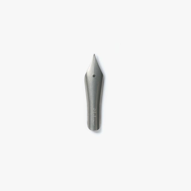 Enjoy the smooth writing feel of a fountain pen in a maintenance-free nib. When you’re done writing, simply rinse with water and dry. An ideal first nib for those new to bottled ink.

The nib is carefully aligned by hand to achieve superior ink retention, allowing about a sentence of writing with each dip. Developed specially for writing, the design replicates the form of the fountain pen nib, while rigorous testing ensures the nib won't catch on paper.

Stainless steel, iridium (nib point)

Use and Care:

