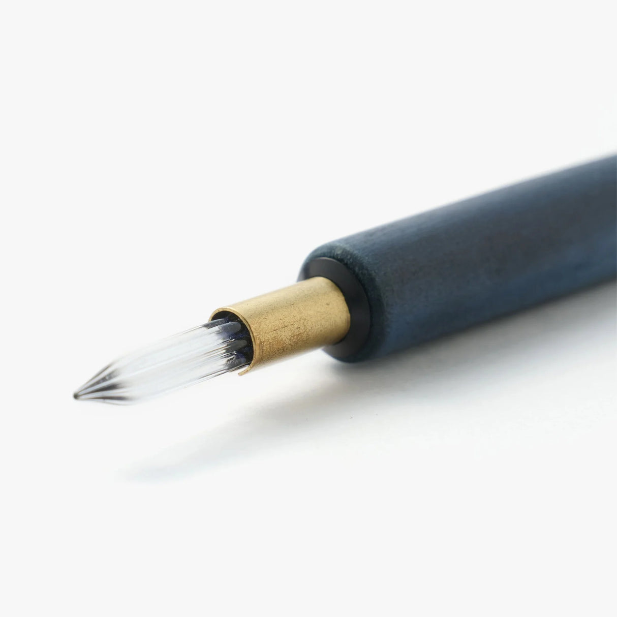 A nib holder that emerged from our desire to create a tool that inspires a lifetime of use, bringing joy to our hands and soul. From the timeless material to the comfortable thickness, form and length, each and every detail has been carefully considered to create a perfect fit. The 7-inch length is similar to that of a standard pencil. Designed to universal specifications to fit all standard nibs, the nib holder will travel with you for a lifetime of writing.&nbsp;

A nib holder crafted from Japanese cherry