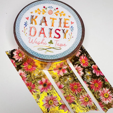 There are so many uses for washi tape! You can use it for scrapbooking, gift wrapping, and even home decor projects :) Add some extra charm to your letter-writing, use it to tack up photos... the possibilities are endless!

Details:

* Traditional washi tape, printed on rice paper
* Each roll is 15mm wide, 10m long, and the pattern reprints every 350mm.
* Semi-transparent&nbsp;