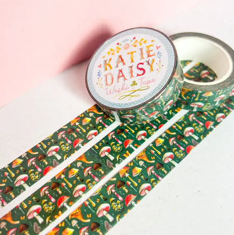 There are so many uses for washi tape! You can use it for scrapbooking, gift wrapping, and even home decor projects :) Add some extra charm to your letter-writing, use it to tack up photos... the possibilities are endless!

Details:

* Traditional washi tape, printed on rice paper
* Each roll is 15mm wide, 10m long, and the pattern reprints every 350mm.
* Semi-transparent&nbsp;
