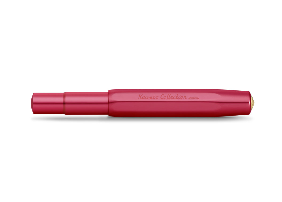 Just like the intricately cut facets of a ruby, the glossy polished surface of the fountain pen creates an exciting play of light on the octagonal shape. The refinement of the surface creates soft, rounded edges, which makes the writing instrument particularly comfortable to hold. A shadow engraving and the combination of aluminum with gold elements complements the elegant character of the pen. Included with this pen is a standard royal blue ink cartridge.&nbsp;