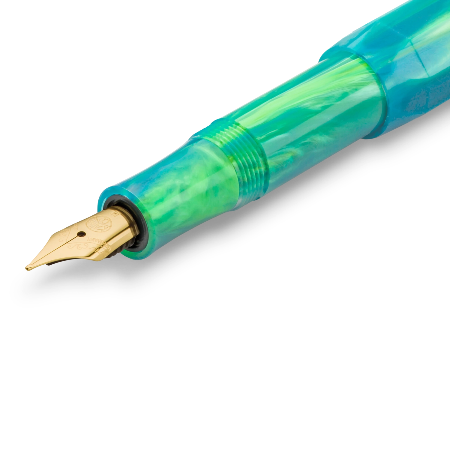 Kaweco COLLECTION Fountain Pen - Marble Ocean
Explore the depths of the world's oceans

Get ready to go on a treasure hunt with our new Kaweco Collection fountain pen. The Marble Ocean combines the dynamic shades of green and blue with flowing lightness, which reflect the variety of colours of the ocean. From crystal clear, turquoise waters, deep blue seabed and even fluorescent flora and fauna, the Kaweco Collection Marble Ocean finds a stream of inspiration in it.