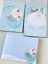 Kitty Cream Soda Mini Notepad

2.5 x 3.5 inches (H88xW63xD7(mm)
2 designs x 35 sheets each (total 70 sheets)
Made in Japan