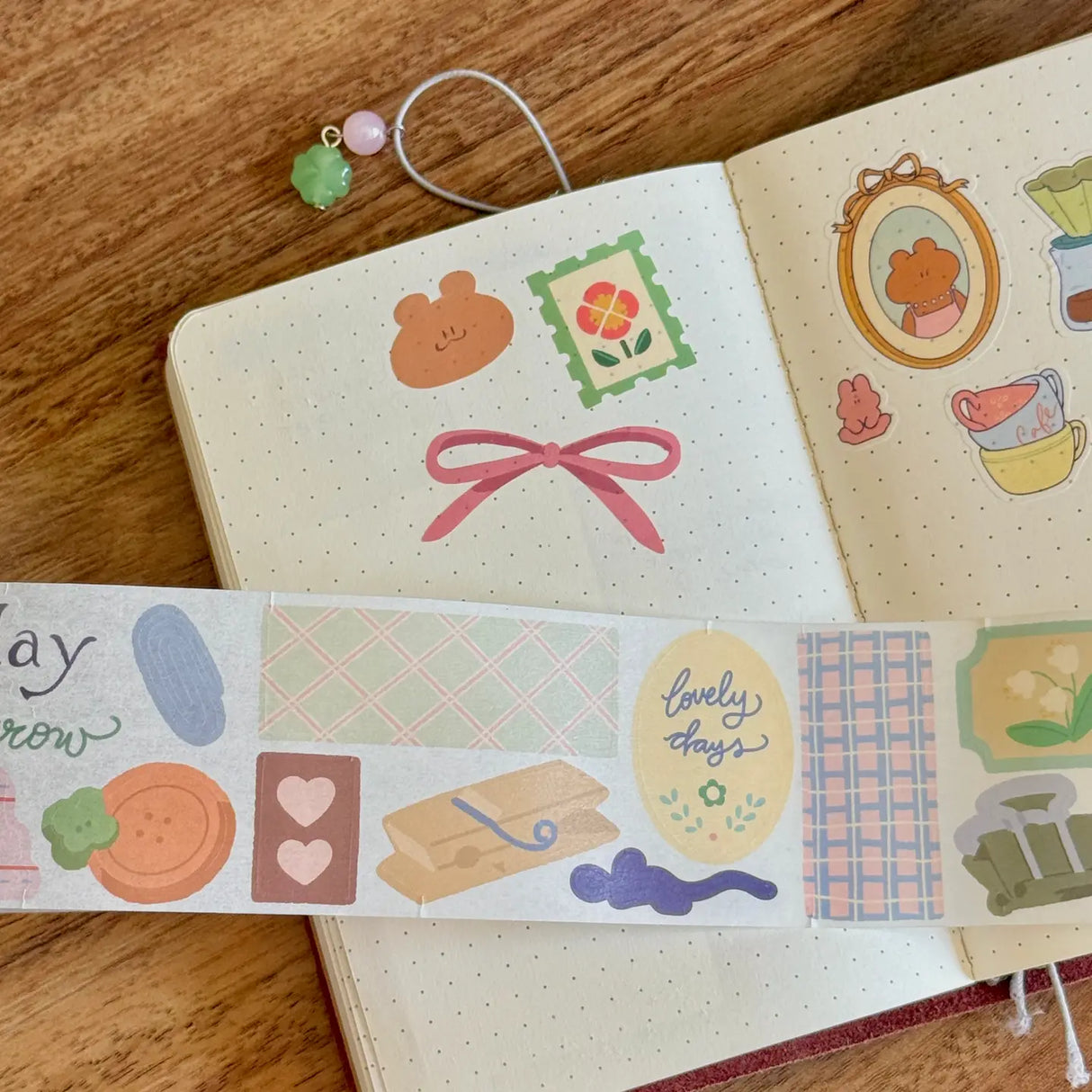 5 meters of pure kiss-cut, washi sticker deco bliss~

They readjust easily and blend in with the paper. (Lighter paper recommended for maximum visibility)

Just like the washi tape material you love, but in a sticker roll. No more saving your stickers for later! Use it up!!

Dimensions: 50mm x 5m