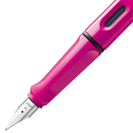 Fountain pen, icon, global success: the LAMY safari has been a beloved classic since its introduction in the 1980s and enjoys a cult status untypical for a writing instrument. Countless colours and ever-changing special editions make hearts beat faster - whether for the pencil case or the carefully curated fountain pen collection.

The LAMY safari is more than the sum of its details: it is aesthetic, robust and individual. The distinctive, self-sprung clip keeps the writing instrument securely fastened in p