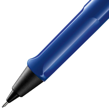 Fountain pen, icon, global success: the LAMY safari has been a beloved classic since its introduction in the 1980s and enjoys a cult status untypical for a writing instrument. Countless colours and ever-changing special editions make hearts beat faster - whether for the pencil case or the carefully curated fountain pen collection.

The LAMY safari is more than the sum of its details: it is aesthetic, robust and individual. The distinctive, self-sprung clip keeps the writing instrument securely fastened in p