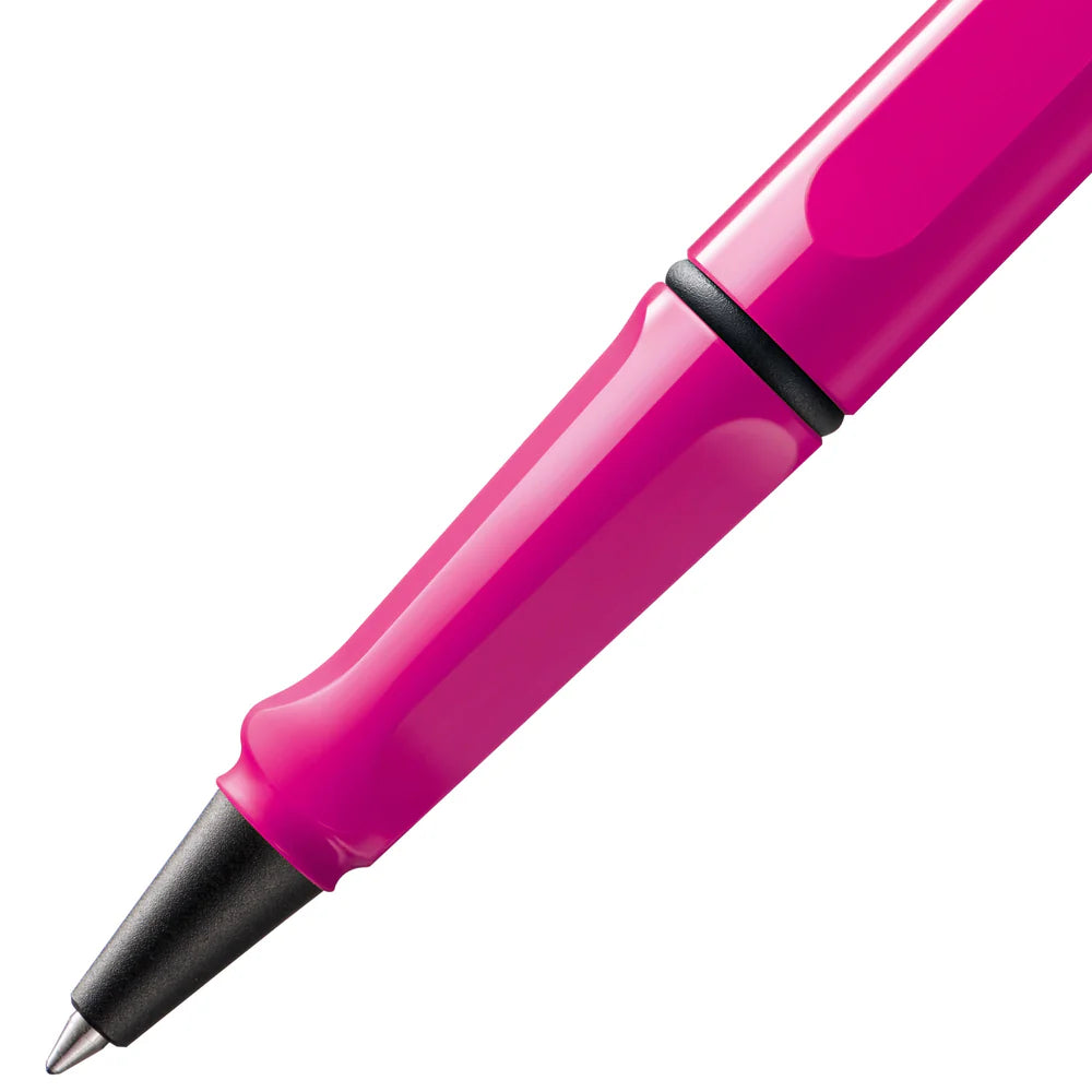 Fountain pen, icon, global success: the LAMY safari has been a beloved classic since its introduction in the 1980s and enjoys a cult status untypical for a writing instrument. Countless colours and ever-changing special editions make hearts beat faster - whether for the pencil case or the carefully curated fountain pen collection.

The LAMY safari is more than the sum of its details: it is aesthetic, robust and individual. The distinctive, self-sprung clip keeps the writing instrument securely fastened in p