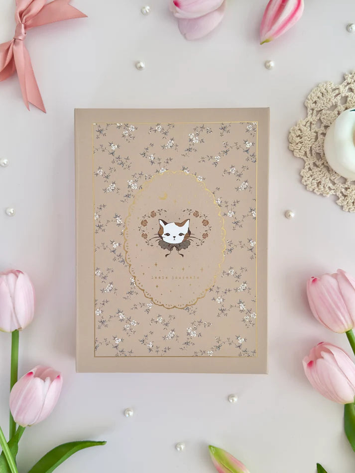 leelajournals Calico Cat B6 Notebook (Dotted, Grid)