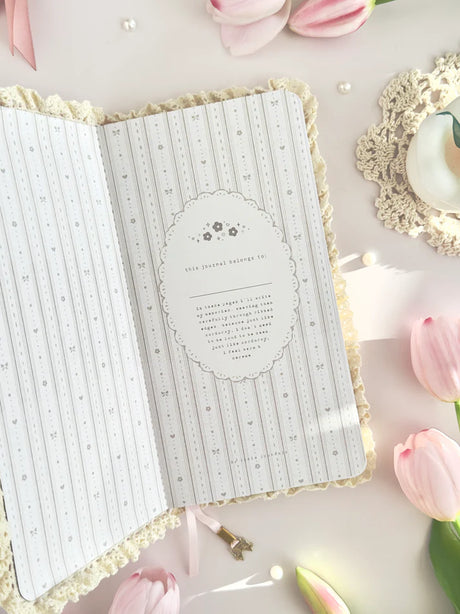leelajournals Calico Cat TN Notebook (Dotted, Gird)