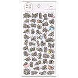 A new pattern has appeared on the Mamema Mea Nimaru sticker!
Like the first installment, it features adorable illustrations that will make you smile.
It is a small piece that is easy to attach to a small empty space in a notebook.

• This package includes 1&nbsp;sheet of sticker
• Material: Masking Tape
• Package measures approx. H202 x W93 x D1mm
• Made in Japan