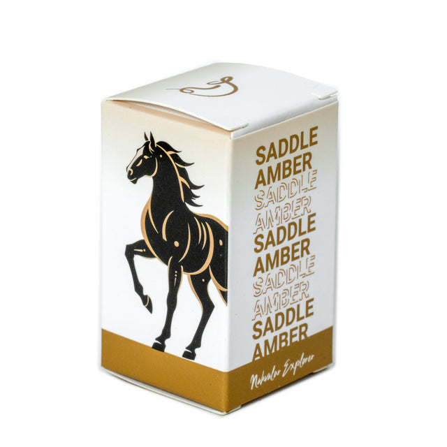 Created to celebrate the Chinese Year of the Horse, this special edition Nahvalur Explorer ink is inspired by well-worn leather and golden afternoon light. Its inviting warm color is designed for writers who enjoy inks that feel grounded and full of character.
