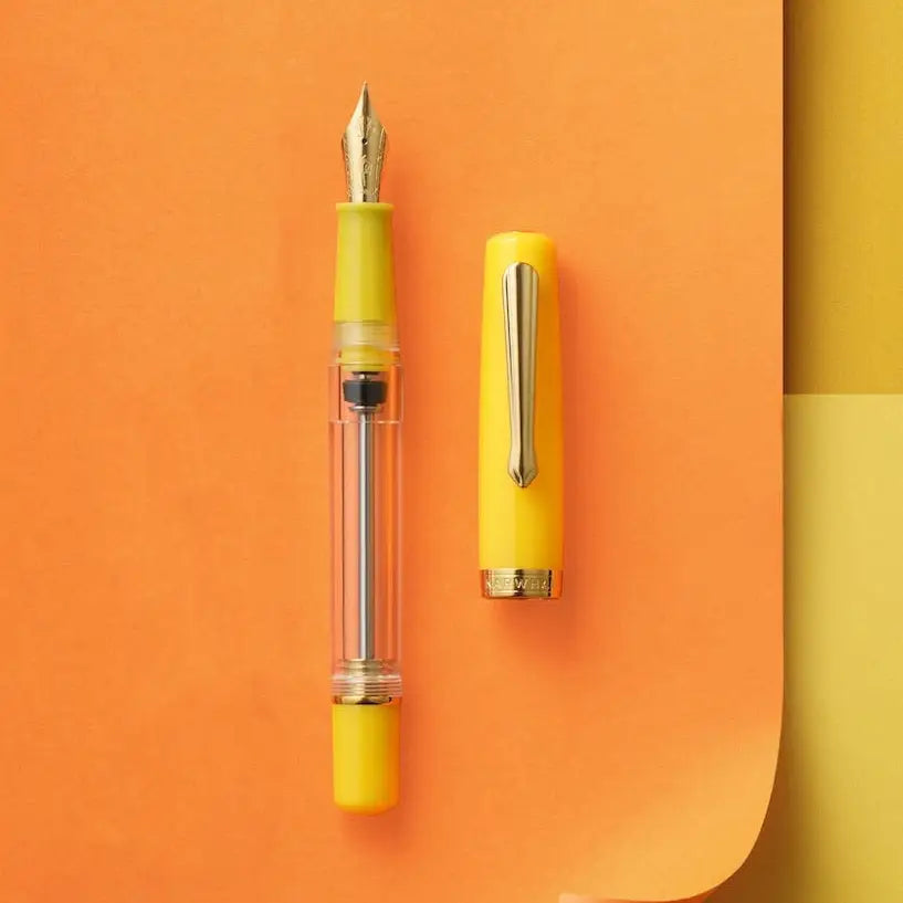 Believed to bring good fortune, Citrine has been known as the 'merchant's stone' since ancient Egypt. Cherished for its sun-touched yellow, the bright hue of this pen was inspired by its namesake, as an eye-catching member of the new Original Plus collection.
