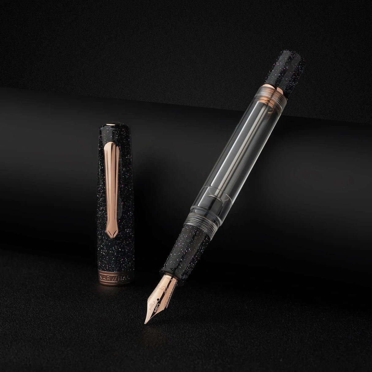 The Lovina Graphite and Matira Quarts combines a sleek, muted design with the durability needed for daily use. Its high-quality build makes it a dependable choice for your everyday writing.