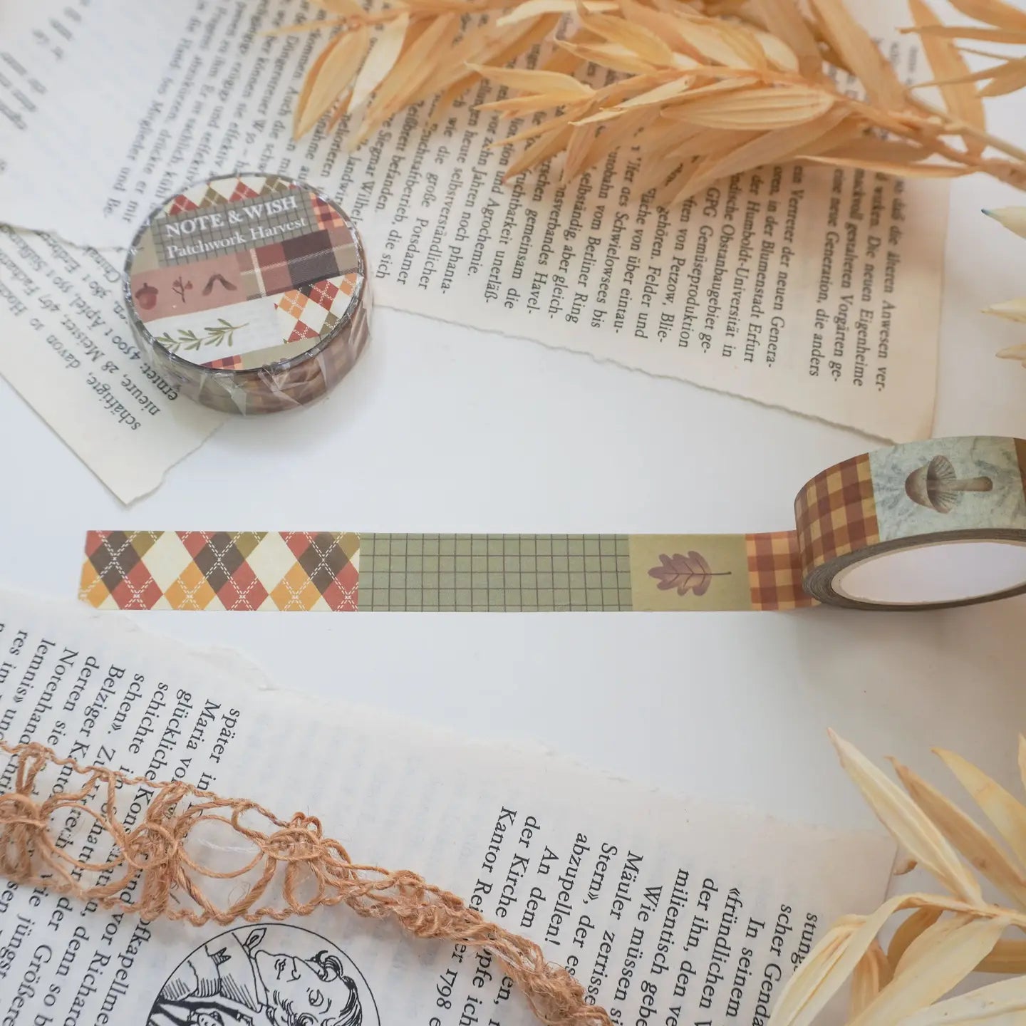 Capture the warmth of autumn in your creative projects with this Patchwork Harvest washi tape! Inspired by our love of autumn, this washi tape is the perfect way to add a cosy touch to your journals and other projects.

Length: 10m&nbsp;
Width: 15mm