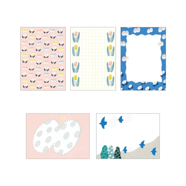 These memo pads are designed by illustrator Emi Nakano. Fun memo notes for any and every occasion! Use these memo notes every day on planners, cards, photo album, frames, gift wrap, stationery, scrapbook pages, lunch bags, calendars and more to personalize your world.
W75mm x H105mm
5 designs x 10 sheets each (50 sheets in total)
Country of manufacture: Japan
Material / component: Paper