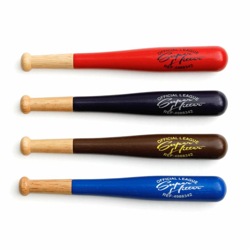 A wooden baseball bat pen by Penco. The bat handle acts as the cap, and the pen tip is made of brass.

Comes in black oil-based ink with 0.8mm tip.&nbsp;