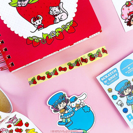 Cute, classic, and ready to stick everywhere—this Hello Kitty &Friends cherry washi tape brings a playful pop to any page 🍒 Featuring a repeating pattern of bright red cherries and Hello Kitty bows on a soft cream background, it’s perfect for decorating planners, taping up notes, or adding a little extra charm to your snail mail. Easy to tear, reposition, and layer, this washi is your go-to for quick, adorable upgrades wherever you stick it.