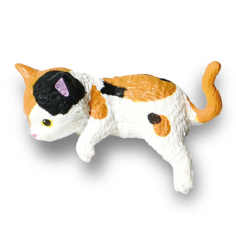 This is a sequel to the popular series "Futchiyasumi Nyanko". Cute kittens of various kinds are relaxing using "Futchi" today... The kittens' innocent poses are cute!

Lineup (6 Variants):

Black x White
Black&nbsp;
American Shorthair
Calico cat
Brown x White