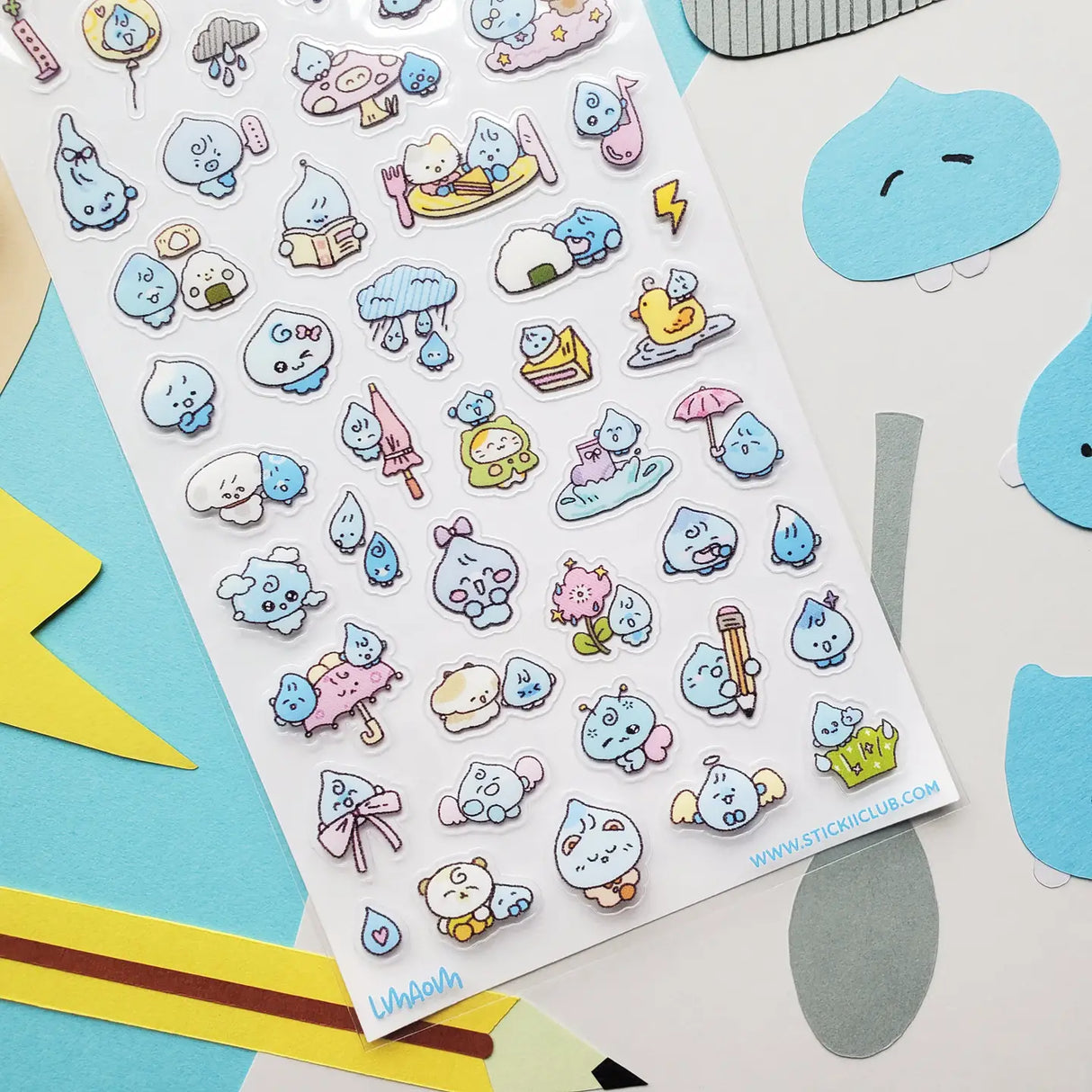 🌧️💧 A tiny rainstorm has rolled in, and it brought the sweetest little raindrops with it! These blue raindrop friends splash through puddles, nap under sleepy clouds, share cozy snacks, play tiny tunes, and turn every gloomy sky into something soft, silly, and full of heart. Perfect for adding a sprinkle of rainy-day sweetness wherever you need a little extra cheer!