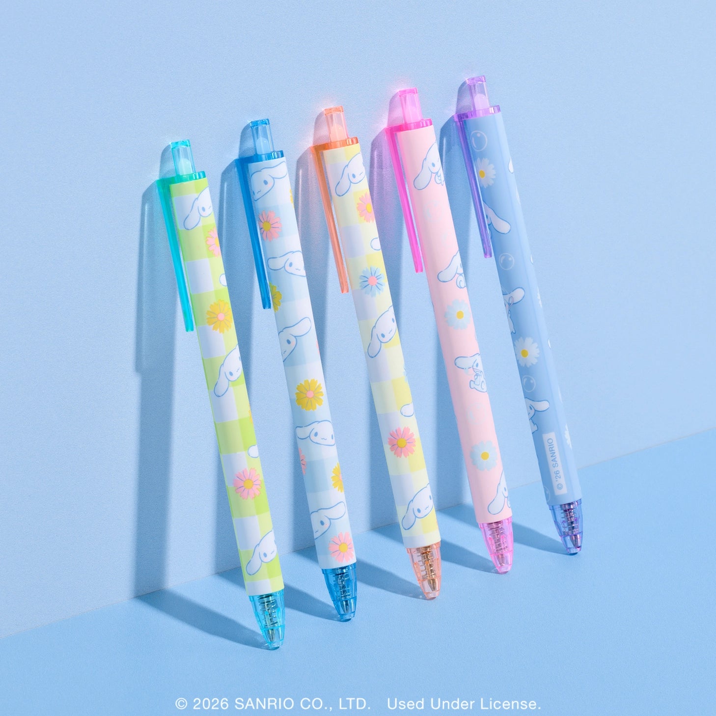 Make every note cuter with this Cinnamoroll™ Gel Pen Set! Packaged in a decorative box with a heart-shaped cutout and iridescent foil, this set includes five soft-touch gel pens with 0.7 mm rollerball tips and smooth ink in green, pink, blue, purple, and orange—perfect for journaling, doodling, or gifting to a Sanrio fan.