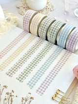 leelajournals Scalloped Plaid Washi Tape

♡ scalloped plaid die cut washi tape

♡ perfect for layering or adding a decorative touch to your journaling!

♡ 16mm wide&nbsp;- die cut washi is very delicate, careful when unraveling!

♡ all washi is 10m long

Illustrated &amp; designed by Aarti from @leelajournals. Colors may vary from screen to screen and real life to photo.&nbsp;