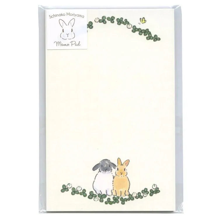 A new collection of double-sided memo pads has arrived! Both sides will have different illustrations and can be used according to your personal desire.

Size: 80×126 mm / 20 sheets of the same design bound
Material: Paper