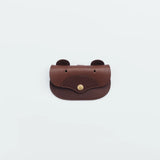 A wallet with a bear motif.

It is durable and can be used for many years, and the design is cute and makes a nice accent.

Size: W15.5×H10.5cm
About the Leather – Japanese Glove Leather

Made from durable and supple Japanese glove leather, known for its lightness and strength.

Originally used for baseball gloves, this leather is highly resistant to friction and becomes softer and more comfortable over time.

Its rich color comes from the deep-dyeing process, in which dye penetrates all the way to the core