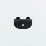 A wallet with a bear motif.

It is durable and can be used for many years, and the design is cute and makes a nice accent.

Size: W15.5×H10.5cm
About the Leather – Japanese Glove Leather

Made from durable and supple Japanese glove leather, known for its lightness and strength.

Originally used for baseball gloves, this leather is highly resistant to friction and becomes softer and more comfortable over time.

Its rich color comes from the deep-dyeing process, in which dye penetrates all the way to the core