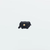 A coin purse with a elephant motif.

It is small enough to carry in your pocket when you are out and about. Compact and sturdy, it can be used for many years, and the design is cute and makes a nice accent.