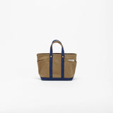 The SUPERIOR LABOR Mini Tote Bag

A simple, timeless canvas bag designed for everyday life.

Its compact size is just right for daily essentials, while the four outer pockets keep your glasses, keys, favorite pens, or notebook neatly organized.

They make it easy to stay tidy and add a touch of extra storage without changing the clean look of the bag.

Size: W37×H23.5×D12.5cm
Canvas Products
Painted areas may be affected by friction or water, which can cause color transfer. Please handle with care.