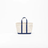 The SUPERIOR LABOR Mini Tote Bag

A simple, timeless canvas bag designed for everyday life.

Its compact size is just right for daily essentials, while the four outer pockets keep your glasses, keys, favorite pens, or notebook neatly organized.

They make it easy to stay tidy and add a touch of extra storage without changing the clean look of the bag.

Size: W37×H23.5×D12.5cm
Canvas Products
Painted areas may be affected by friction or water, which can cause color transfer. Please handle with care.