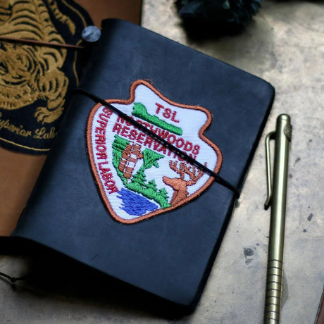 The SUPERIOR LABOR Patch - Deer

TSL original patch. Perfect to decorate your bag, clothes, or journals!

Size: W7.3×H7.5cm

Canvas Products
Painted areas may be affected by friction or water, which can cause color transfer. Please handle with care.

Includes 1 Patch