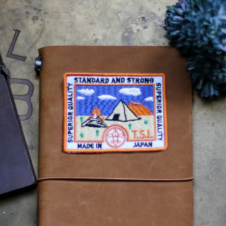 The SUPERIOR LABOR Patch - Tent

TSL original patch. Perfect to decorate your bag, clothes, or journals!

Size: W8×H6.4cm

Canvas Products
Painted areas may be affected by friction or water, which can cause color transfer. Please handle with care.

Includes 1 Patch