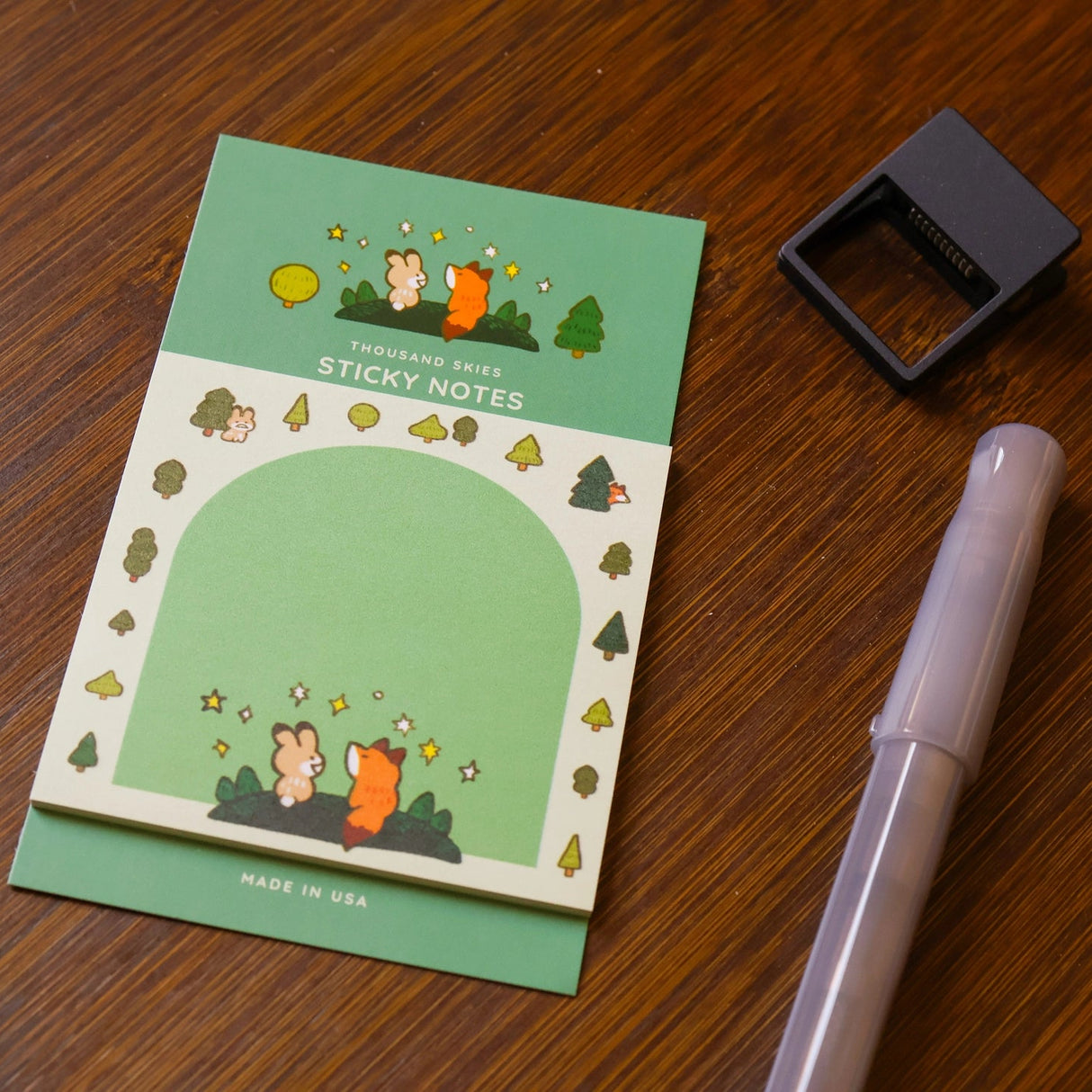 Full color sticky notes featuring a heartwarming moment in the forest between a bunny and a fox

3x3 inches
25 sheets
Printed with 3M