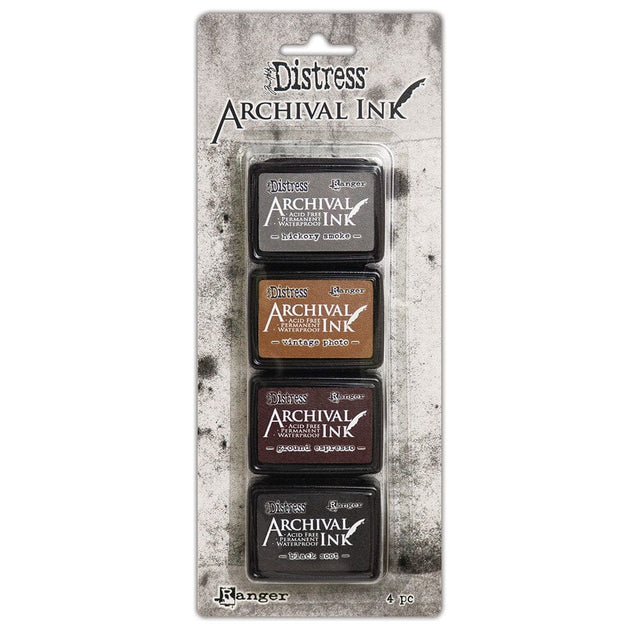 Tim Holtz Distress® Mini Archival Ink pads are waterproof, acid-free dye inks featuring the classic Distress color palette in the same fade resistant formula used in Ranger Archival Ink.