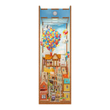 Up Travel with the Wind Book Nook Kit