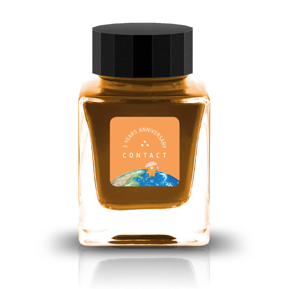 The Three-Year Anniversary Contact Collection features rich, vibrant colors with a smooth writing experience and fascinating characteristics such as shimmer and scent. The “Super” inks contain iridescent shimmer particles that shift color with the light, while the scented inks add a sensory twist to your writing. Please note that scented inks may feather when a large amount is applied—using fountain pen–friendly paper is recommended for the best results.