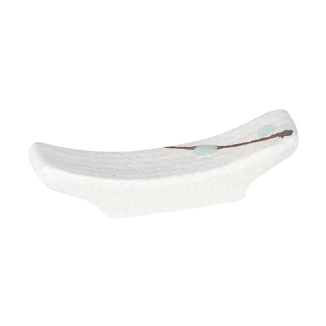 These cute ceramic rests are a perfect stationery addition to your desk! Use them for pens, paint brushes, or take them to your kitchen as a chopstick rest!

Size: 2.5"L x 0.75"H
Material: Porcelain