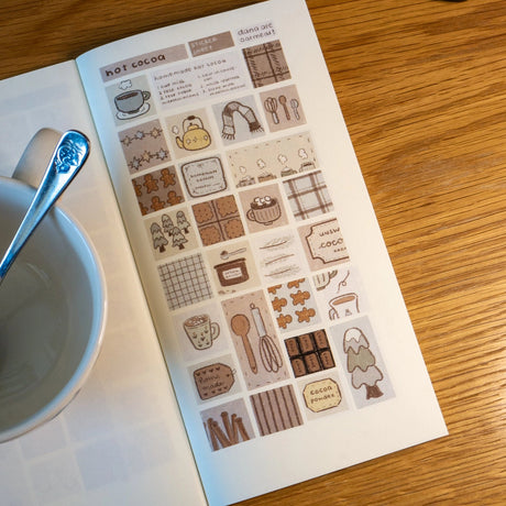 Sip some warm hot cocoa this chilly night.

Kiss cut washi sticker sheet

Includes 1 sheet 7.5" x 3.5"
