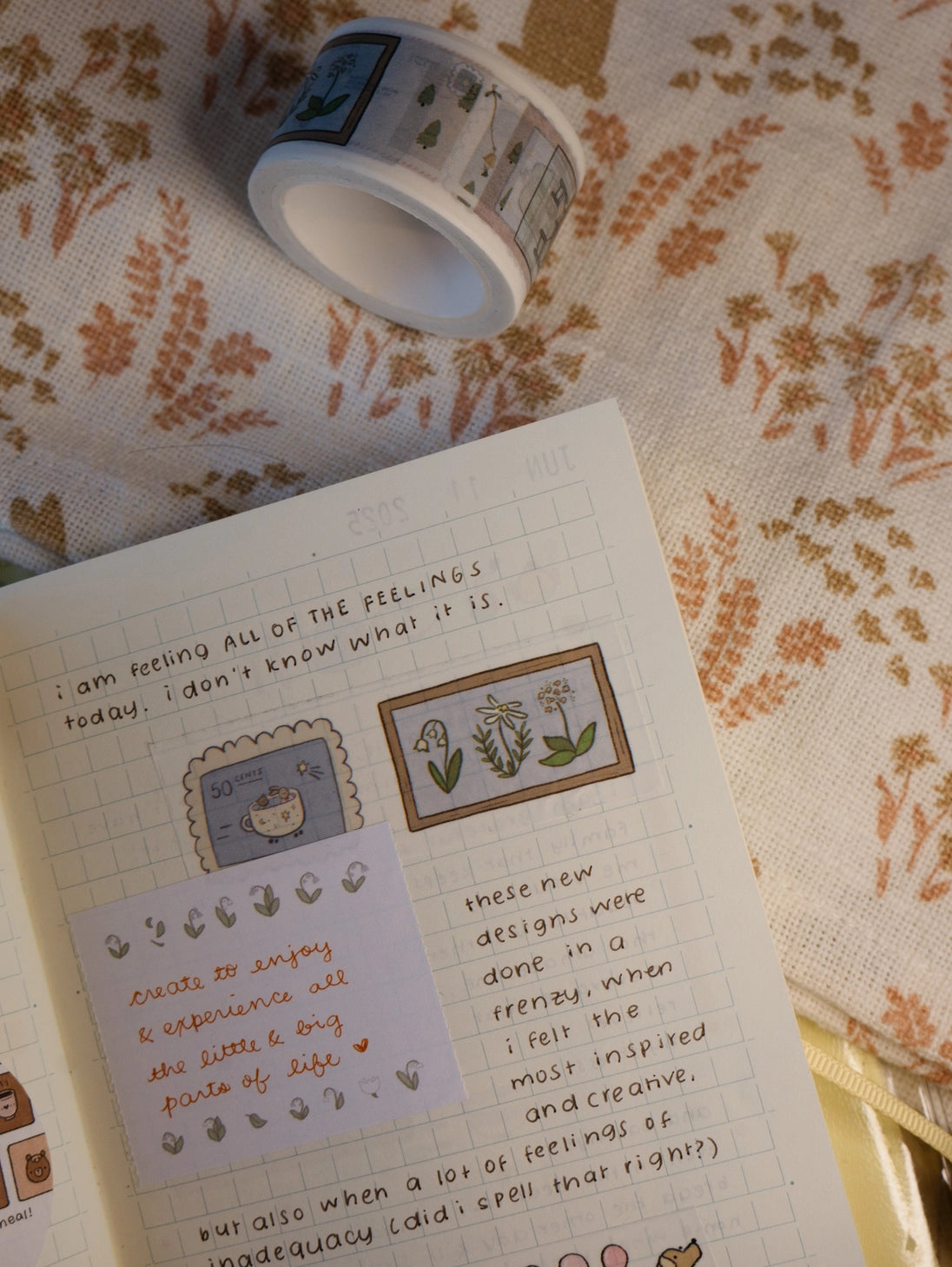 The life of felix the bunny and jonas the bear

25 mm x 10m washi tape