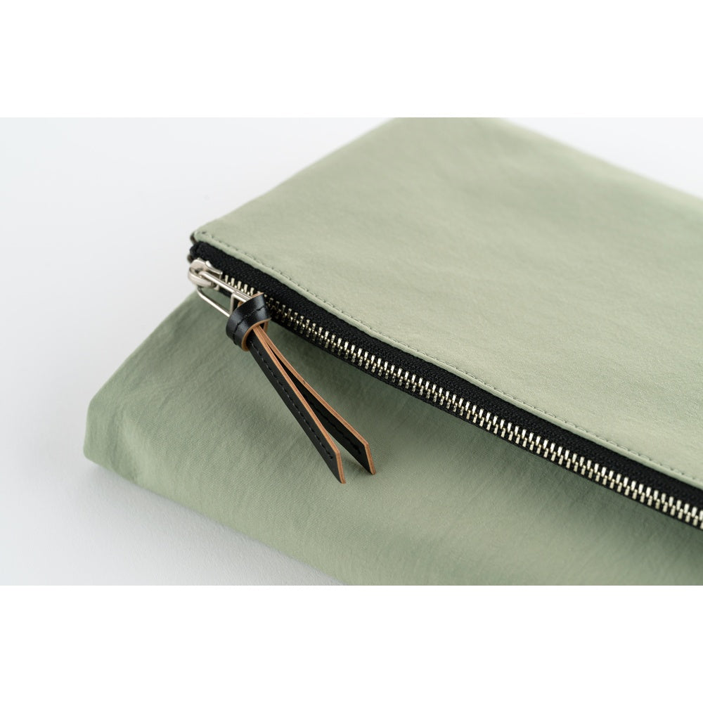 Hobonichi Techo 2026 Cousin A5 Book & Cover - Tragen: Oakmoss [ENG/A5/Jan Start]