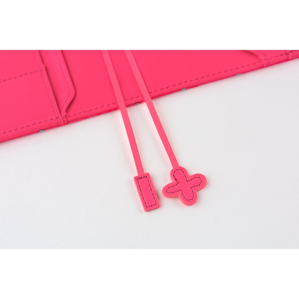 Hobonichi Techo 2026 Cousin A5 Book & Cover - Makoto Matsubayashi: Pink Flowers [JPN/A5/April Start]