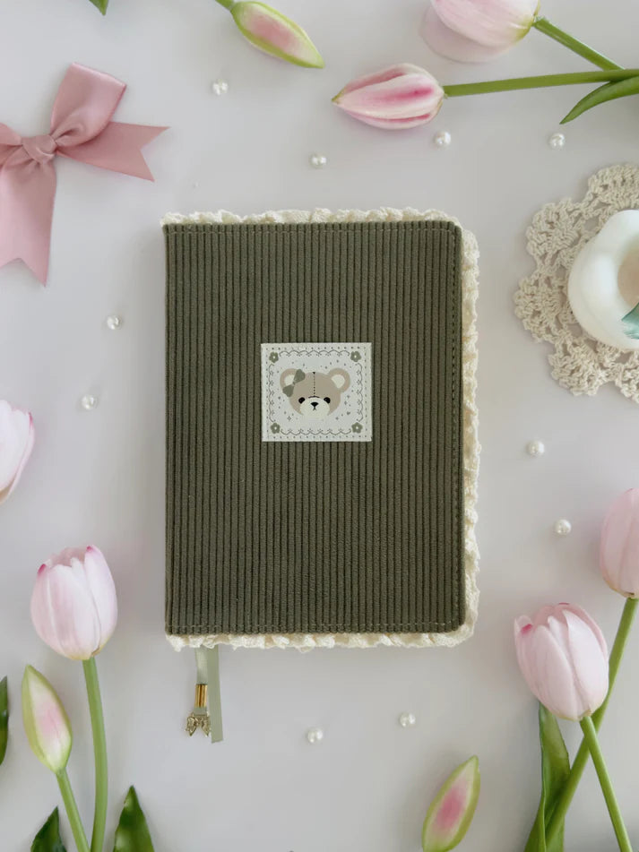 leelajournals Bear B6 Notebook (Dotted, Grid)