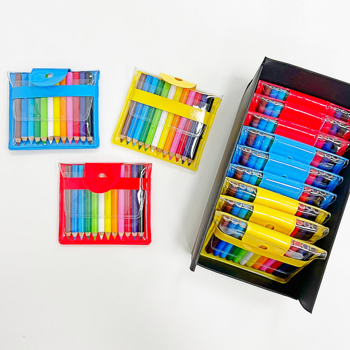Lápices de colores mini en estuche